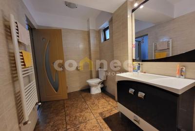 Apartament de 2 camere, semidecomandat, cu parcare. - 12