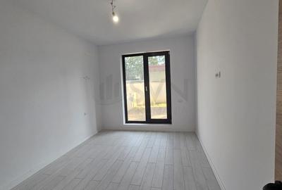REA1024312 Apartament Exclusivist cu 3 Camere si Terasa Impresionanta - 4