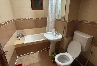 De inchiriat apartament cu 2 camere, mobilat, 200 euro luna - 1