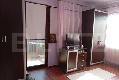 Casa superba in Talmacel, cu curte verde ?i priveli?te - 8