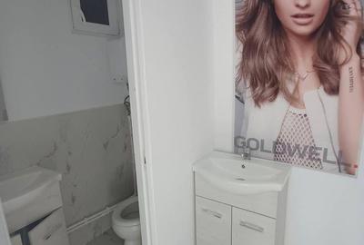 Spațiu comercial, de 20 mp, în Central - 4