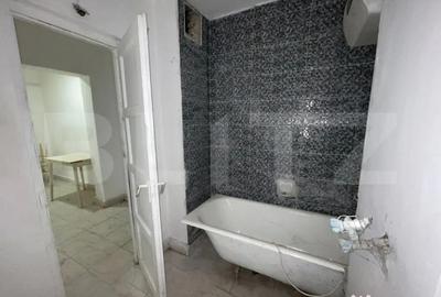 Garsonieră decomandată în Central - 1