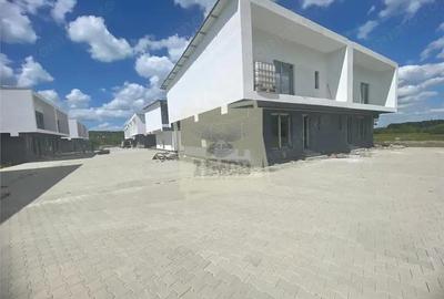 Casa 4 camere 2 bai balcon si gradina in Rasinari - 3