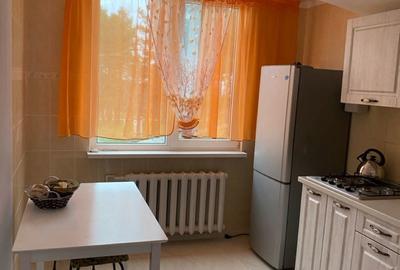 Garsonieră decomandată în Eroii Revoluției - 2