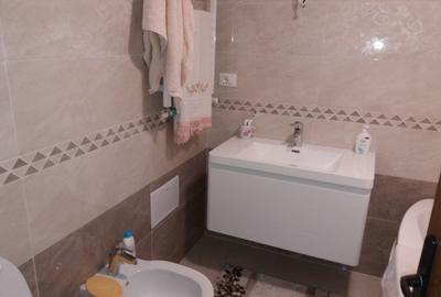 Apartament 3 camere zona Junior - 2