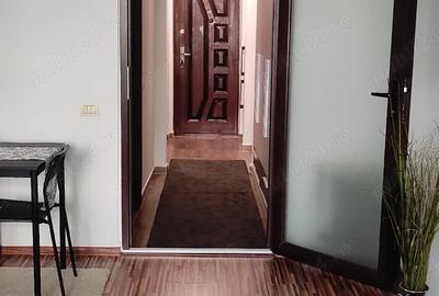 Garsonieră decomandată în Far - 1