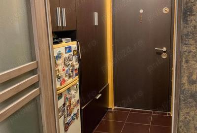 Garsonieră semidecomandată în Brazda lui Novac