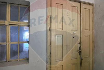 Apartament cu 3 camere semidecomandat în Ultracentral - 11