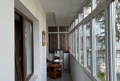 Apartament cu 3 camere decomandat în Central - 8