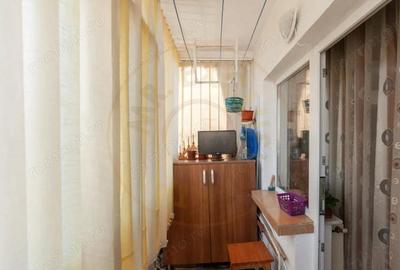 Apartament cu 3 camere decomandat, mobilat în Găvana - 11