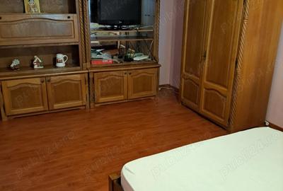 Ofer spre inchiriere apartament cu 2 camere in Targu Jiu- centru. Ofer spre inchiriere apartament cu 2 camere in Targu Jiu- centru. - 7