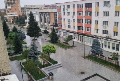 APARTAMENT DE VANZARE IN CENTRU - 3