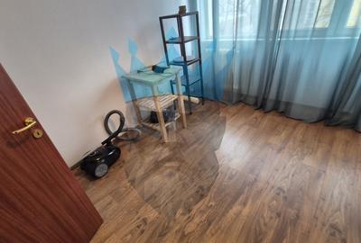 Apartament cu 3 camere semidecomandat, mobilat în Titan - 14