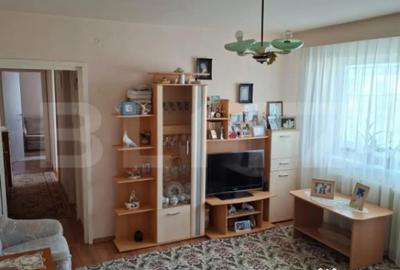 Apartament cu 3 camere semidecomandat în Central - 11