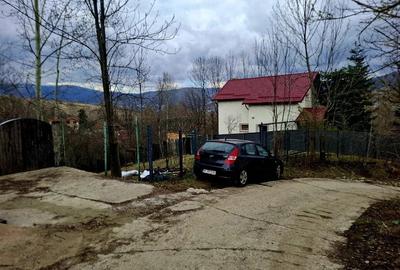 Teren de 873 mp, în Central - 9