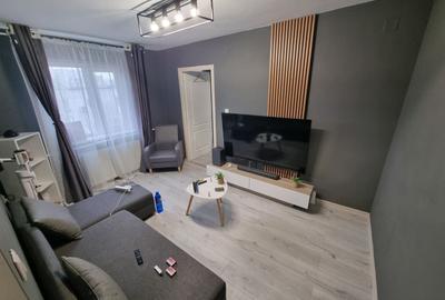 Apartament cu 2 camere semidecomandat, mobilat în Tomis Nord - 2