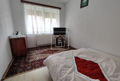 Duplex cu 4 camere cu Canalizare în Orașul de Jos - 3