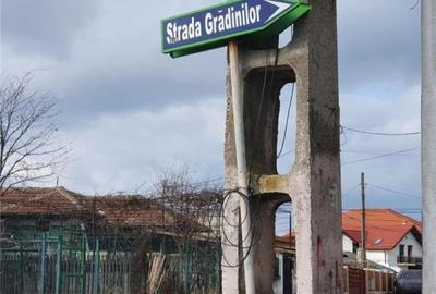 Teren intravilan | Manolache | 550 mp | 2 loturi | UTR M2 | imprejmuit - 4