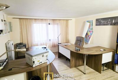 Casă cu 8 camere cu Teren 2599 Mp în Târnova - 1