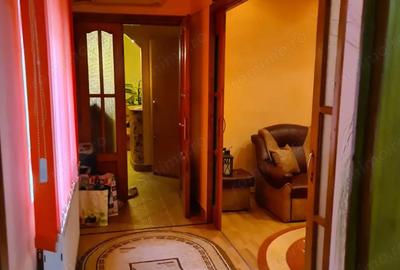 Apartament cu 2 camere decomandat în Central - 2