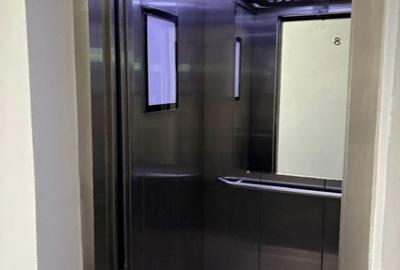 Apartament cu 4 camere în Centrul Civic - 2