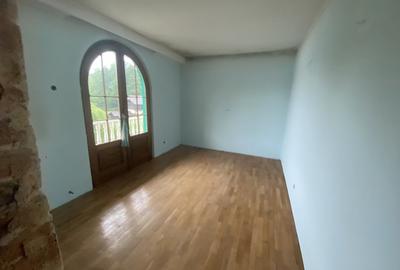 Casă individuală cu 5 camere cu Teren 1381 Mp în Costești - 15