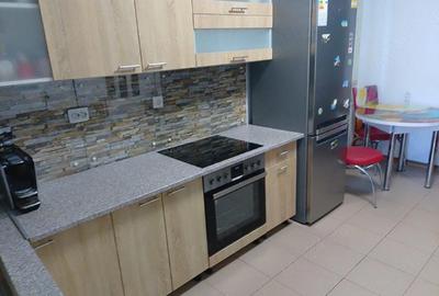 Apartament cu 2 camere decomandat în Nojorid - 5