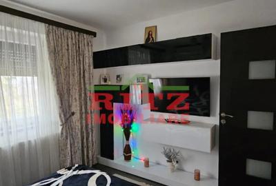 Apartament cu 3 camere decomandat în Central - 11