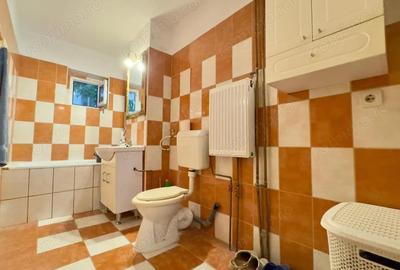 Spațiu comercial, de 52 mp, în Girocului - 10