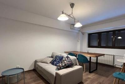 Apartament cu 4 camere decomandat, mobilat în Dorobanți
