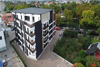 Apartament cu 2 camere decomandat în Central - 1