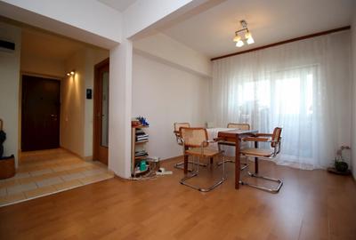 Crângași - Ceahlăul, 3 camere 85 mp, centrală proprie, modificat din 4 camere. - 4