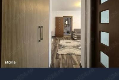 Vand apartament zona centrala etaj 2. - 3