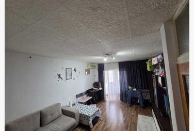 Garsonieră decomandată, mobilată în Vitan Mall - 1