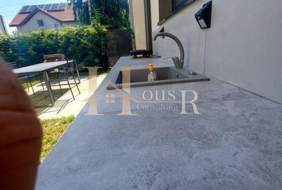Apartament in vila, dispunere pe 3 niveluri. Gradina proprie. Terasa de 31 mp. - 12