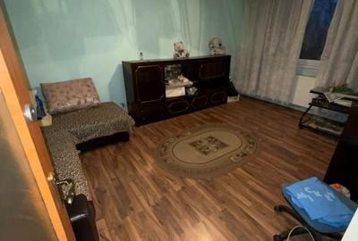 Apartament cu 3 camere decomandat, mobilat în Drumul Taberei - 1