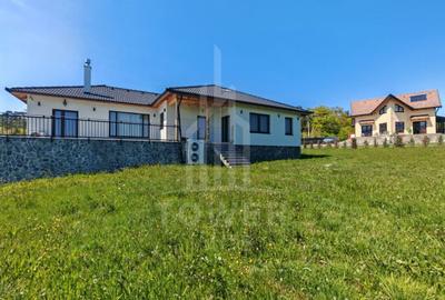 Casă individuală cu 5 camere cu Canalizare în Sadu - 2