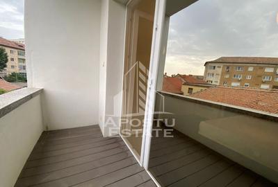 Apartament cu 4 camere decomandat, mobilat în Complex Studențesc - 10