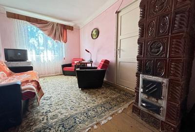 Casa 2 camere, 43 mp, curte 300 mp, pozitie centrala, in Moravita - COMISION 0% - 7
