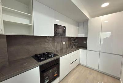 Apartament cu 2 camere decomandat în Central - 1