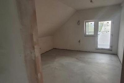Casă cu 7 camere cu Teren 1500 Mp în Țigănași - 8