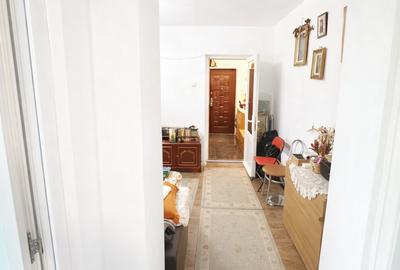 Apartament cu 2 camere semidecomandat în Tomis Nord - 9
