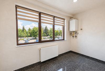 Apartament cu 2 camere decomandat în 13 Decembrie - 14