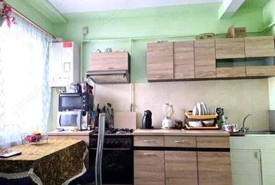 Garsonieră decomandată în Central - 5