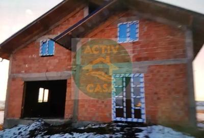 Casă cu 7 camere cu Teren 1300 Mp în Roman - 5