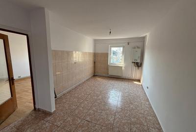 Apartament 3 camere Nord str. Dr. Hacman - 7