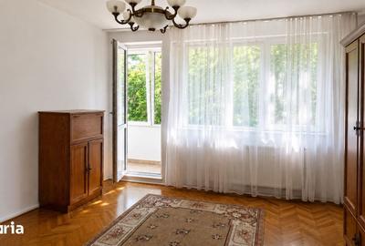 Apartament cu 2 camere semidecomandat în Pajura