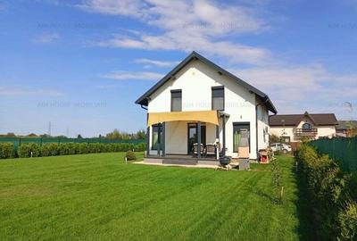 Vila cocheta 4 camere cu teren Peris - 3