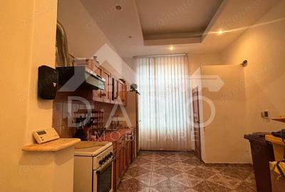 Casă cu 3 camere cu Teren 147 Mp în Central - 2