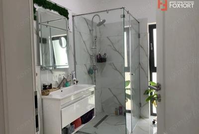 Apartament cu 3 camere decomandat în Central - 9